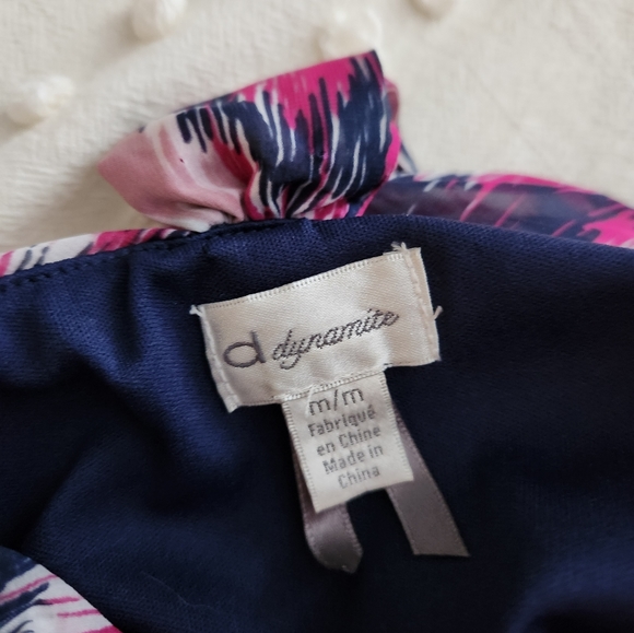 Dynamite Dresses - Picture 4 of 6